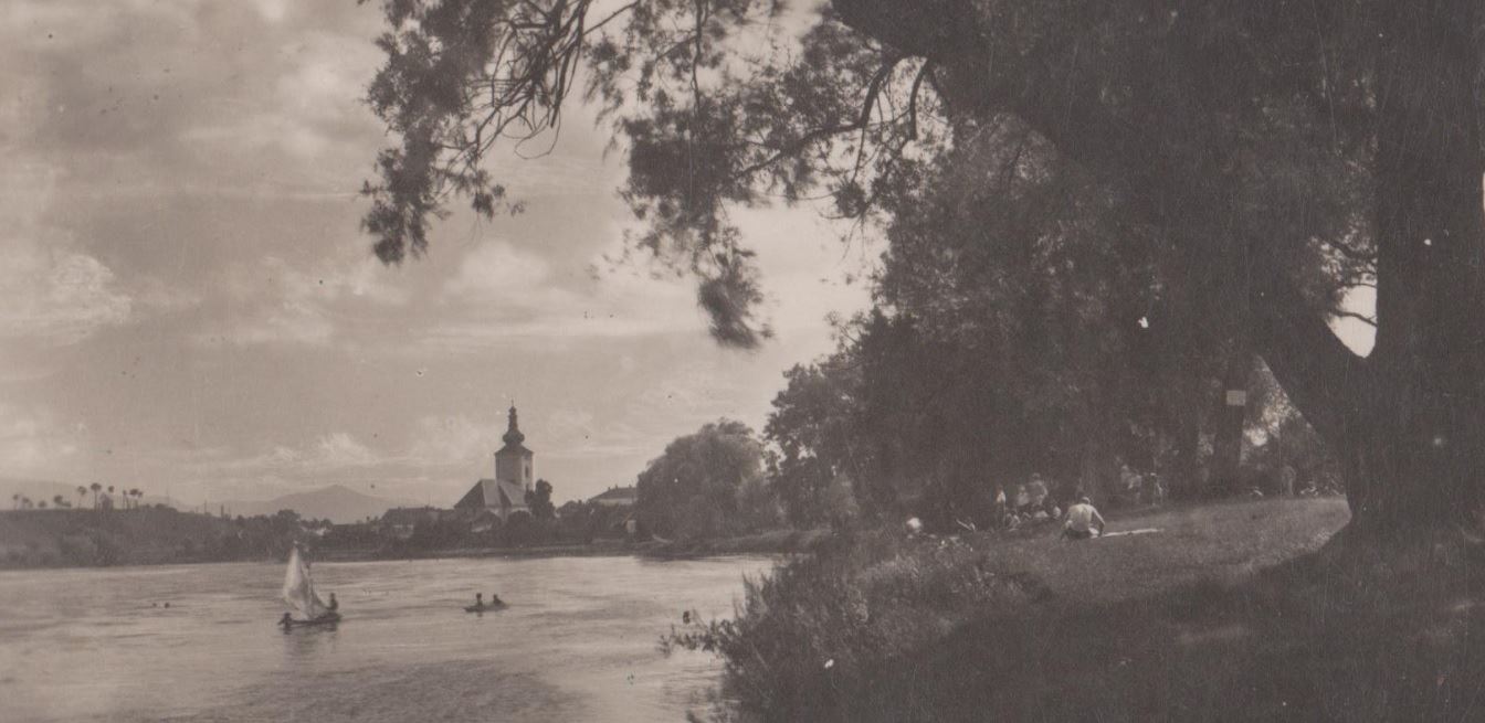 tzv. Horný park a rieka Váh v Púchove v časoch 1. ČSR - vznikla pravdepodobne v polovici 30. rokov