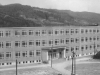 11001533_Základná škola na Komenského ulici v Púchove v roku 1960 krátko po dostavbe hlavnej budovy. Slávnostne bola odovzdaná do prevádzky 13. decembra 1959.
