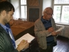 Dokumentácia artefaktov so slovenským archeológom dr. Karolom Pietom v púchovskom múzeu (5/2015)