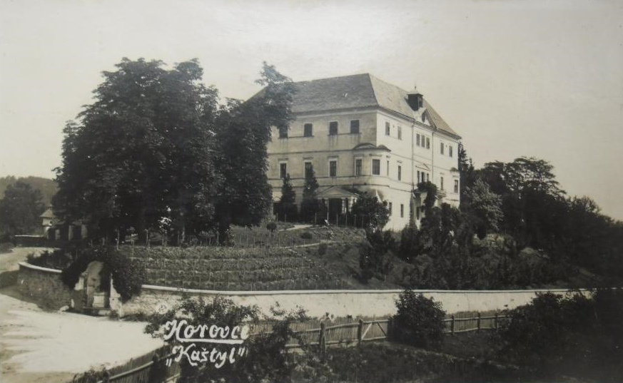 Fotografia kaštieľa v Horovciach v prvej polovici 20. storočia