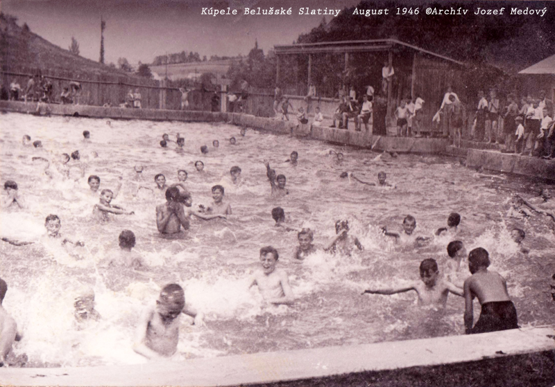 Kúpalisko Kúpelov Belušské Slatiny v auguste 1946