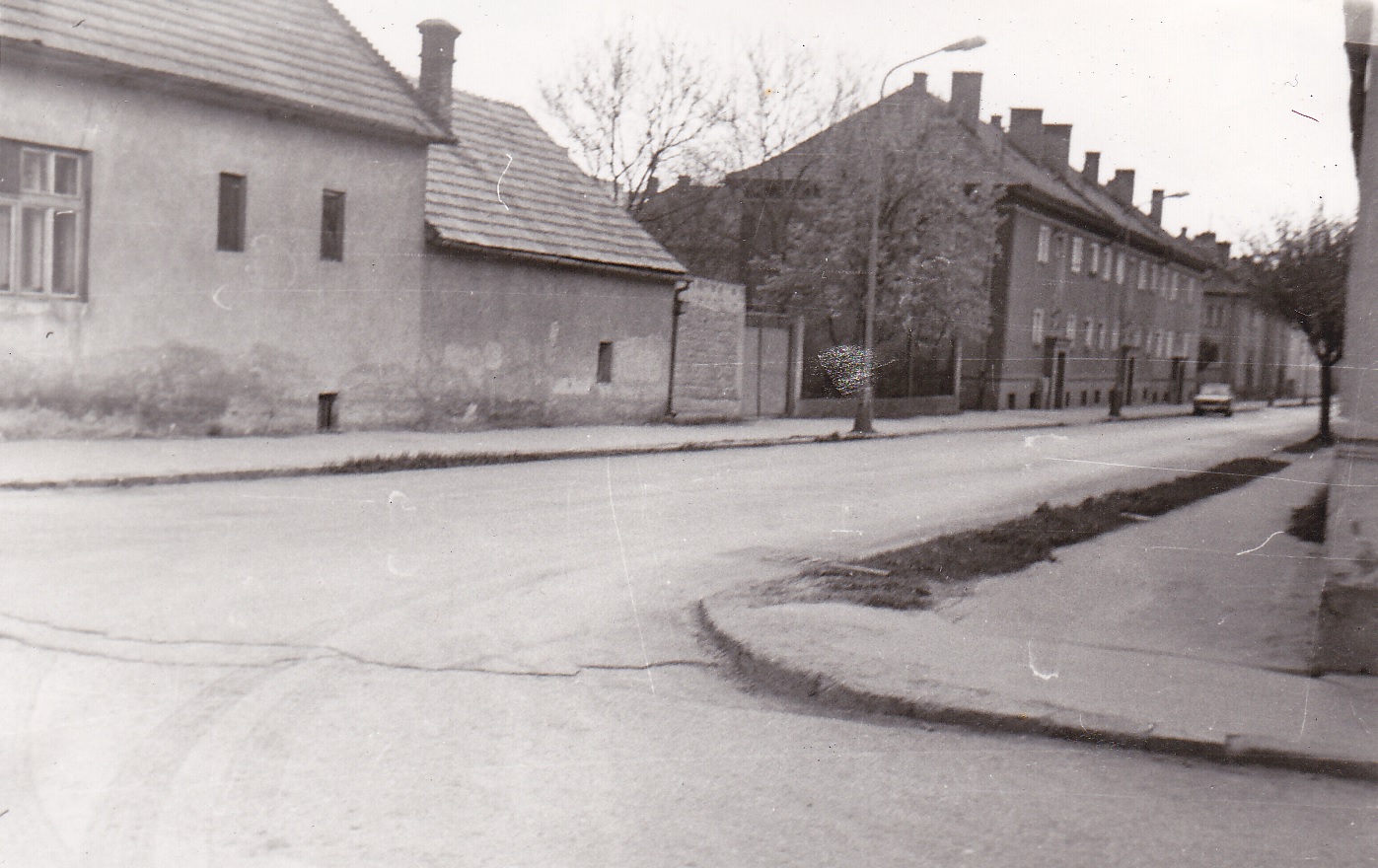 Pohľad na Ulicu F. Urbánka v roku 1979 z Moravskej ulice