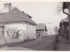 Domčeky na Mudroňovej ulici od križovatky s Moravskou ul. (pohľad smerom na Nimnicu) cca 60. roky minulého storočia